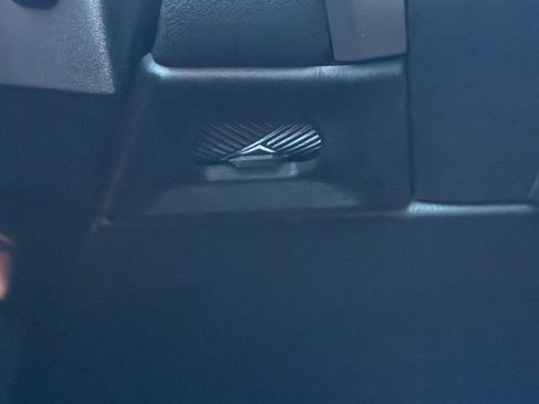 Used 2025 BMW X3 xDrive30i w/ Premium Package image 37