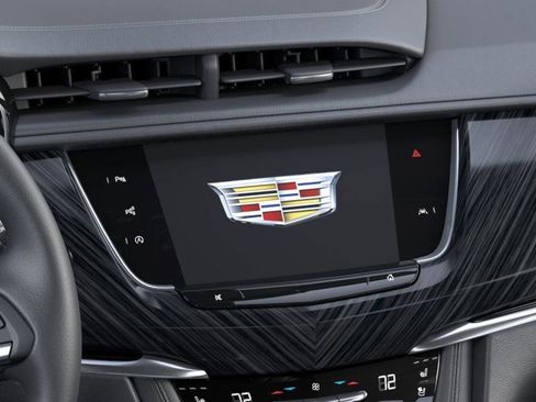 Used 2025 Cadillac XT6 Premium Luxury w/ Technology Package image 21