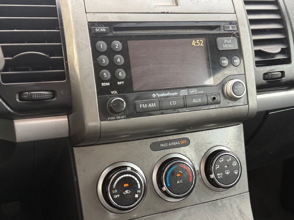 Used 2011 Nissan Sentra 2.0 SR w/ Convenience Pkg FWD image 23