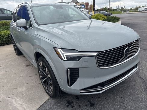 Used 2026 Volvo XC90 B6 Plus AWD/4WD image 5