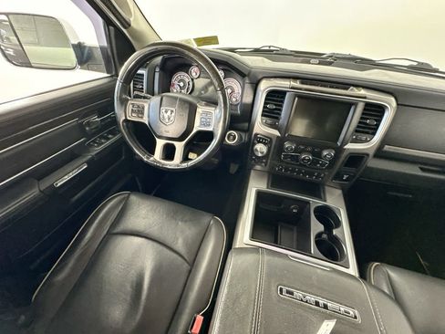 Used 2015 RAM 1500 Limited AWD/4WD image 9