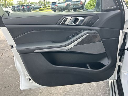 Used 2026 BMW X5 sDrive40i w/ Climate Comfort Package RWD image 36