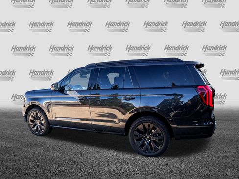 Used 2025 Ford Expedition Platinum w/ Stealth Appearance Package AWD/4WD image 7
