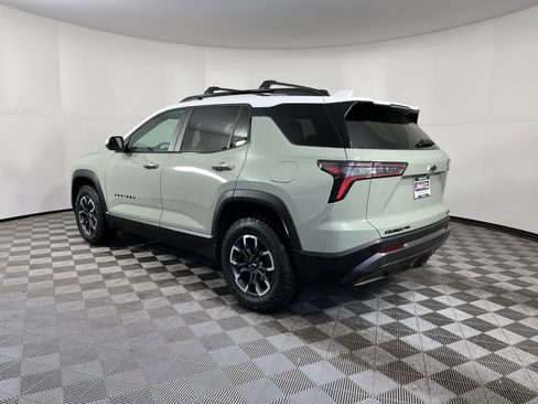 Used 2025 Chevrolet Equinox ACTIV w/ Convenience Package III image 3