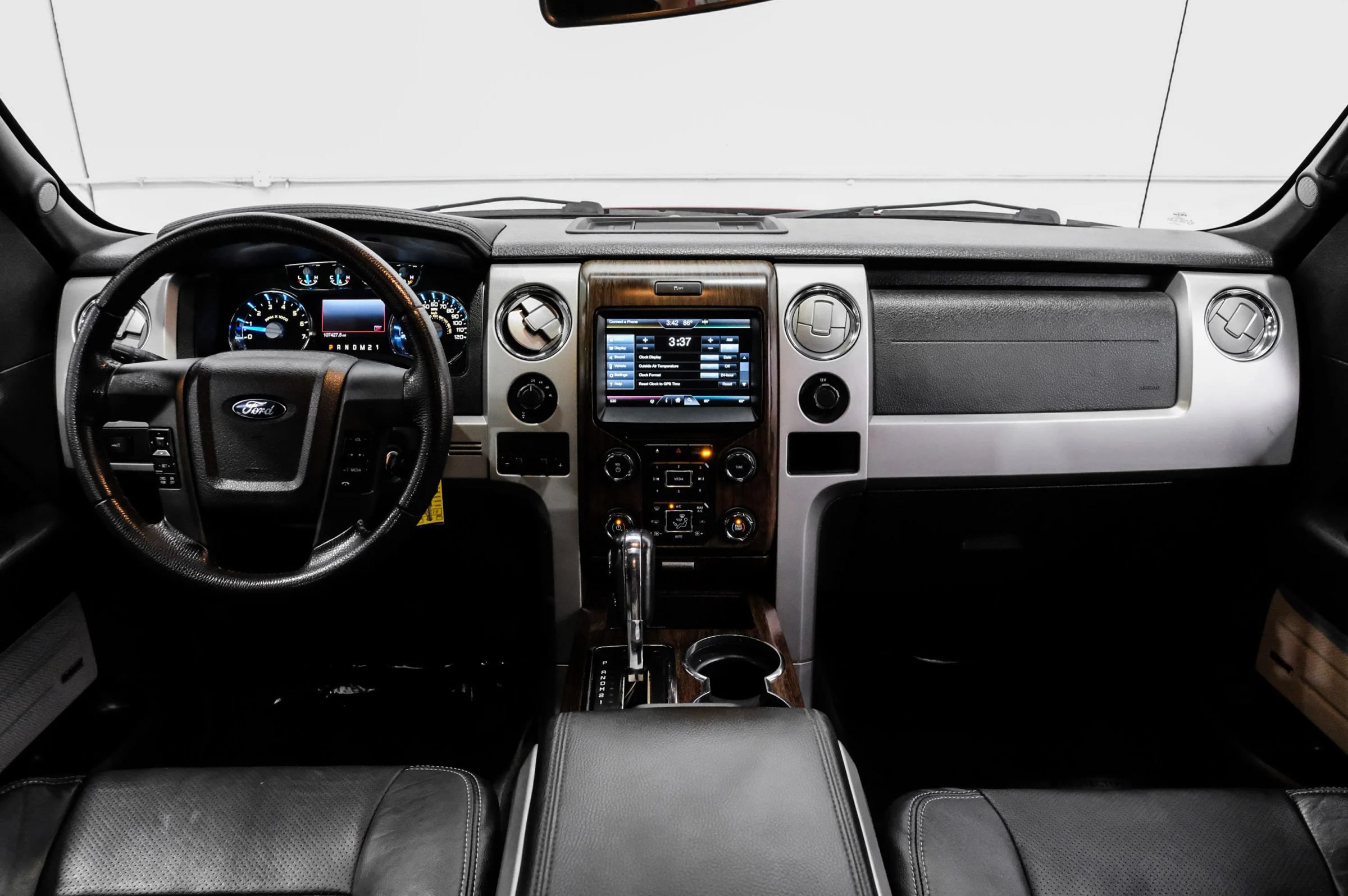 Used 2014 Ford F150 Lariat w/ Equipment Group 502A Luxury AWD/4WD image 20