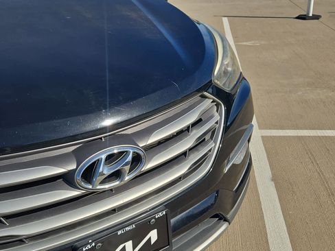 Used 2017 Hyundai Santa Fe Sport image 10