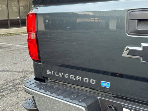 Used 2018 Chevrolet Silverado 1500 LT w/ LT Eassist Package image 35