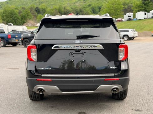 Used 2023 Ford Explorer Limited w/ Equipment Group 301A AWD/4WD image 6