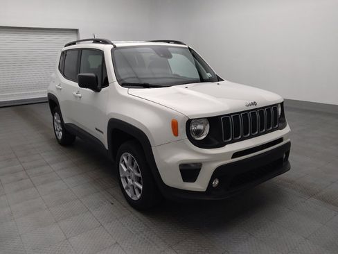 Used 2022 Jeep Renegade Latitude AWD/4WD image 13