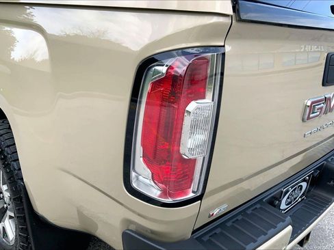 Used 2022 GMC Canyon AT4 w/ Trailering Package AWD/4WD image 28