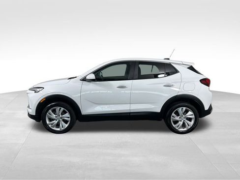Used 2024 Buick Encore GX Preferred image 3