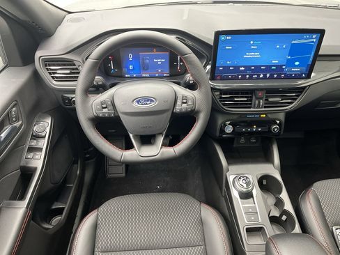 New 2026 Ford Escape ST-Line w/ Tech Pack #1 AWD/4WD image 14