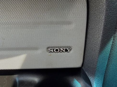 Used 2013 Ford F150 Platinum image 30