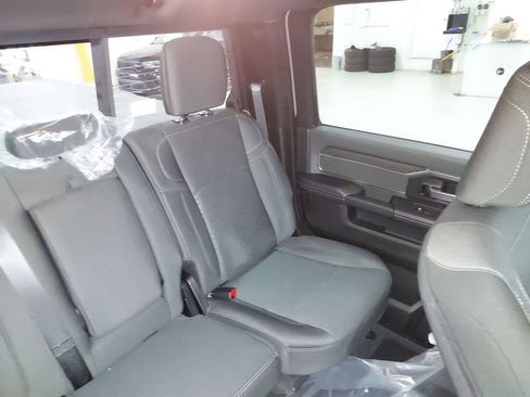 New 2026 RAM 2500 Big Horn AWD/4WD image 14