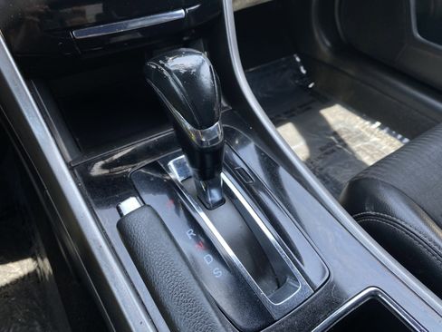 Used 2016 Honda Accord Sport image 11