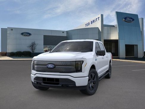 New 2025 Ford F150 Lightning Flash image 3