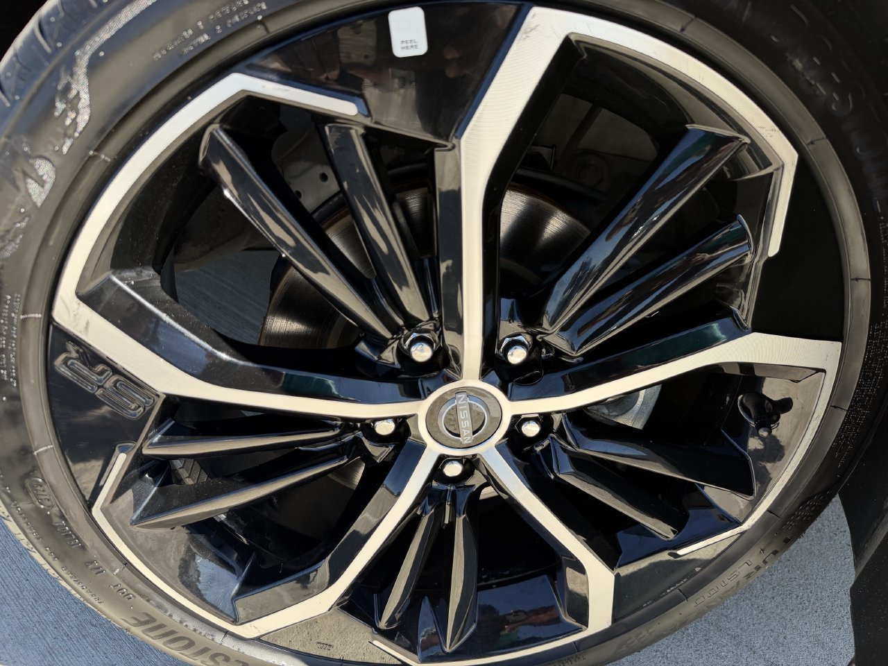 Used 2025 Nissan Altima 2.5 SR FWD image 9