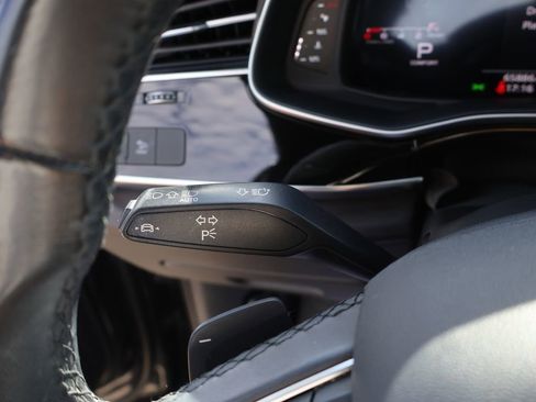 Used 2022 Audi Q7 AWD/4WD image 35