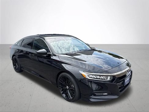 Used 2019 Honda Accord Sport image 4