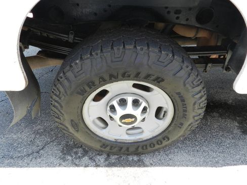 Used 2019 Chevrolet Silverado 2500 W/T image 19