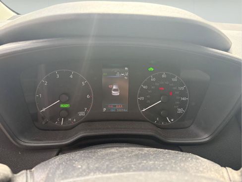Used 2023 Toyota Corolla LE AWD/4WD image 10