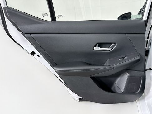 Used 2023 Nissan Sentra SV image 25