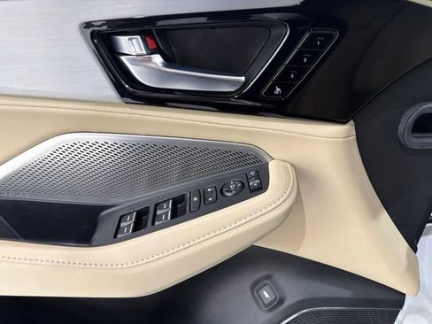 Certified 2024 Acura MDX SH-AWD w/ Technology Package image 11