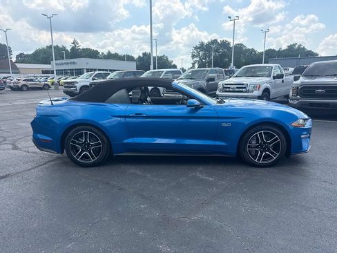 Used 2021 Ford Mustang GT Premium w/ Equipment Group 401A RWD image 6
