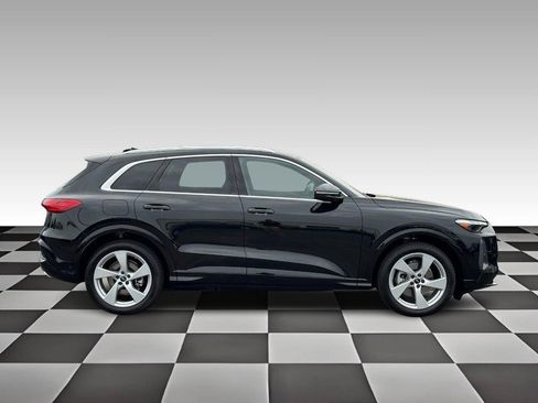 New 2025 Audi Q5 Prestige image 2