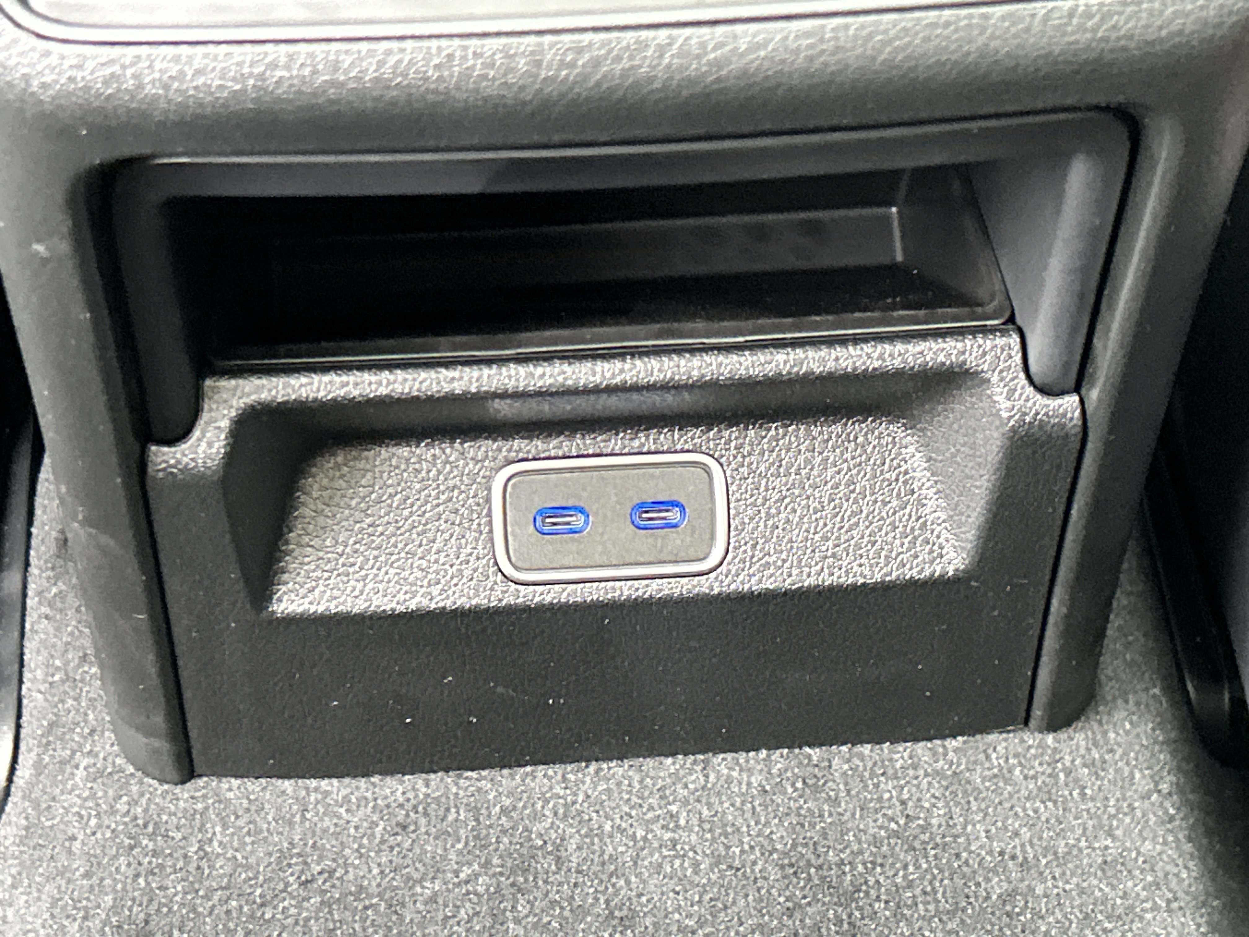 New 2026 Mercedes-Benz GLE 450 4MATIC image 36