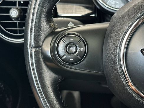 Used 2017 MINI Cooper S FWD image 25