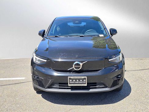 Used 2023 Volvo C40 P8 Recharge Plus AWD/4WD image 8