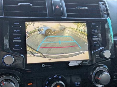 Used 2023 Toyota 4Runner TRD Off-Road Premium w/ Moonroof Package AWD/4WD image 10
