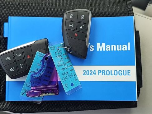 Used 2024 Honda Prologue Elite image 5
