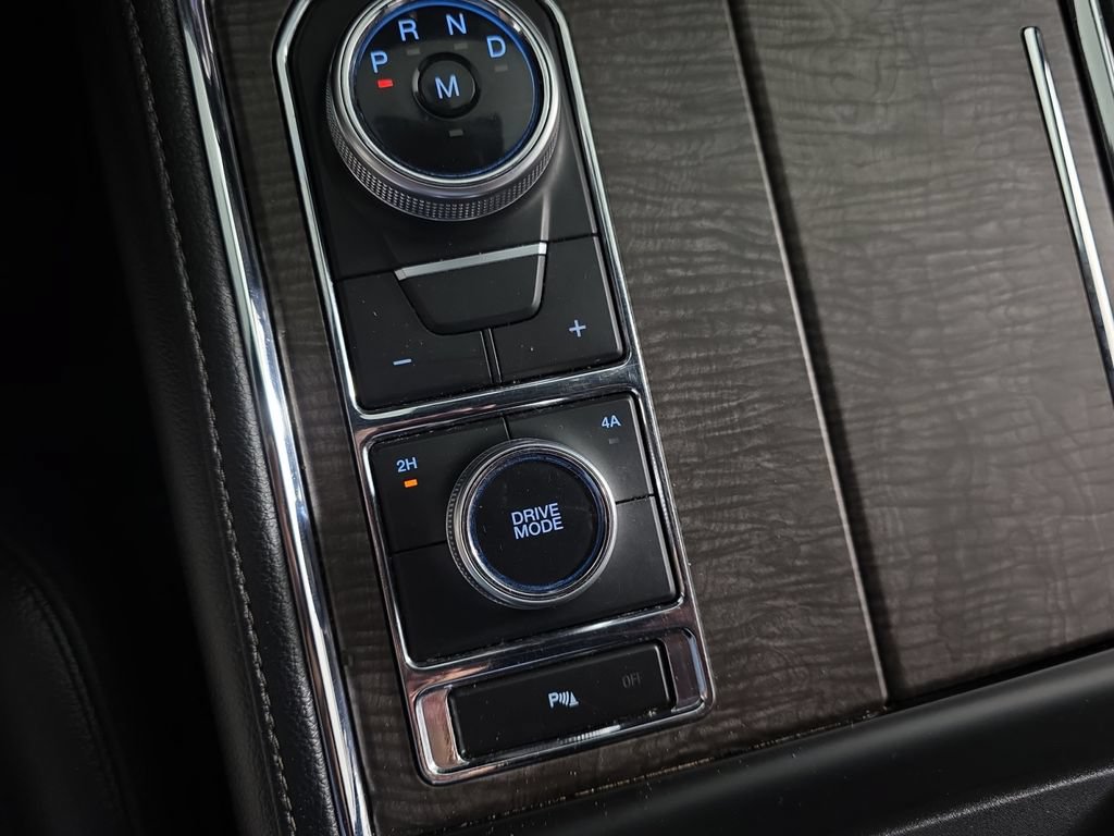 Used 2020 Ford Expedition Max Limited AWD/4WD image 22
