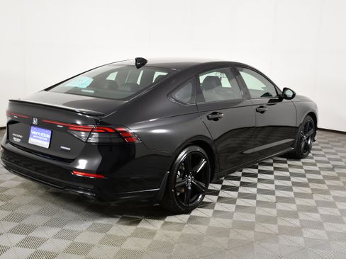 Certified 2025 Honda Accord Sport image 6