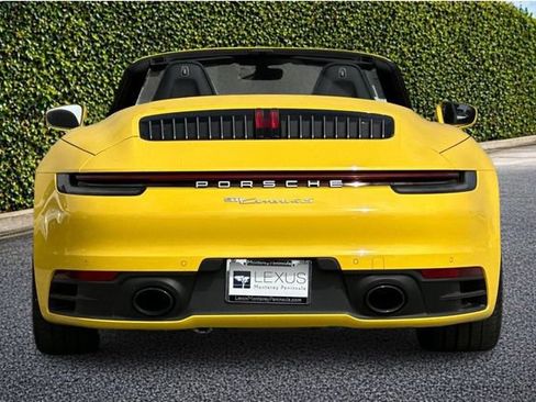 Used 2023 Porsche 911 Carrera 4S AWD/4WD image 5