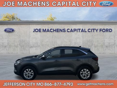 Certified 2023 Ford Escape Active w/ Tech Pack #2 image 3