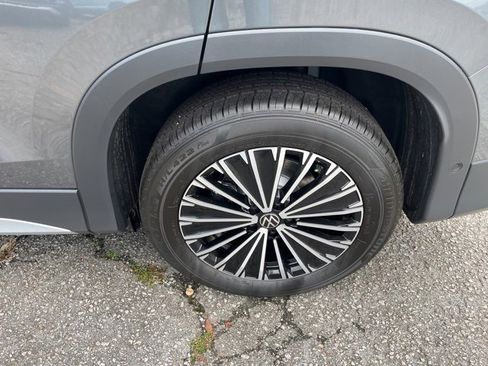 New 2025 Volkswagen Tiguan S image 24