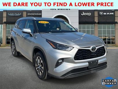 Used 2023 Toyota Highlander XLE