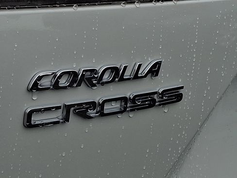 New 2026 Toyota Corolla Cross XLE image 15