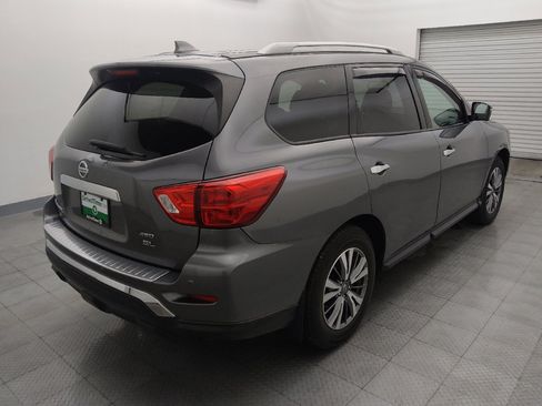 Used 2019 Nissan Pathfinder SL image 9