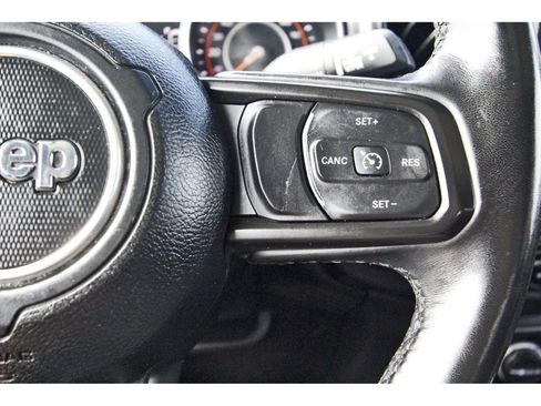 Used 2021 Jeep Gladiator Sport image 19