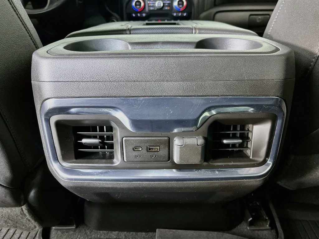Used 2022 GMC Sierra 1500 AT4 w/ AT4 Premium Package AWD/4WD image 32
