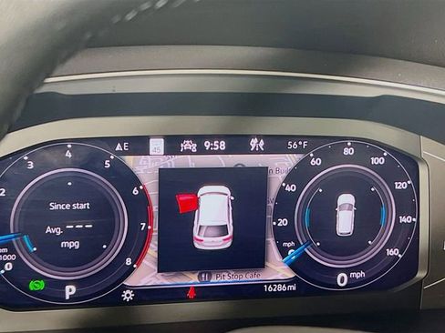 Used 2024 Volkswagen Tiguan SEL R-Line image 13