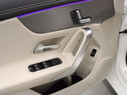 Certified 2025 Mercedes-Benz CLA 250 4MATIC image 22