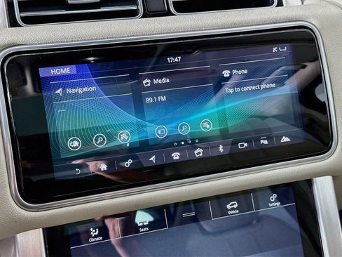 Used 2020 Land Rover Range Rover AWD/4WD image 15