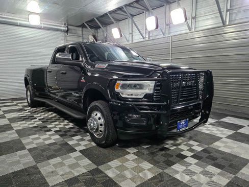 Used 2020 RAM 3500 Laramie image 4