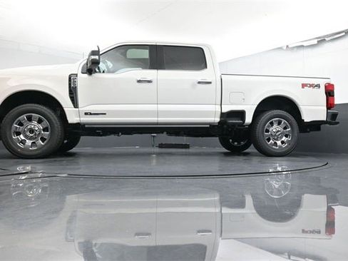 New 2026 Ford F250 Lariat w/ Lariat Ultimate Package image 27