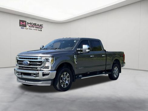 Used 2021 Ford F350 Lariat w/ Lariat Ultimate Package AWD/4WD image 4